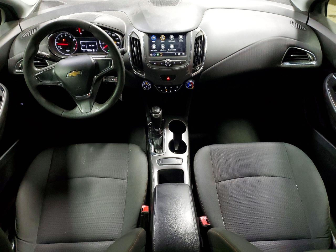 2019 CHEVROLET CRUZE LS photo 8