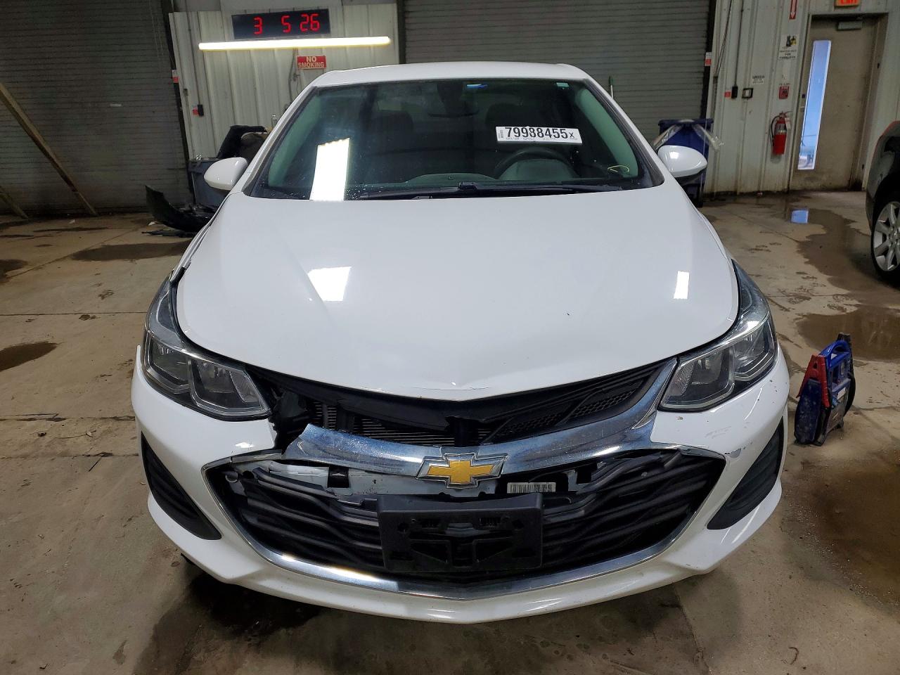 2019 CHEVROLET CRUZE LS photo 5