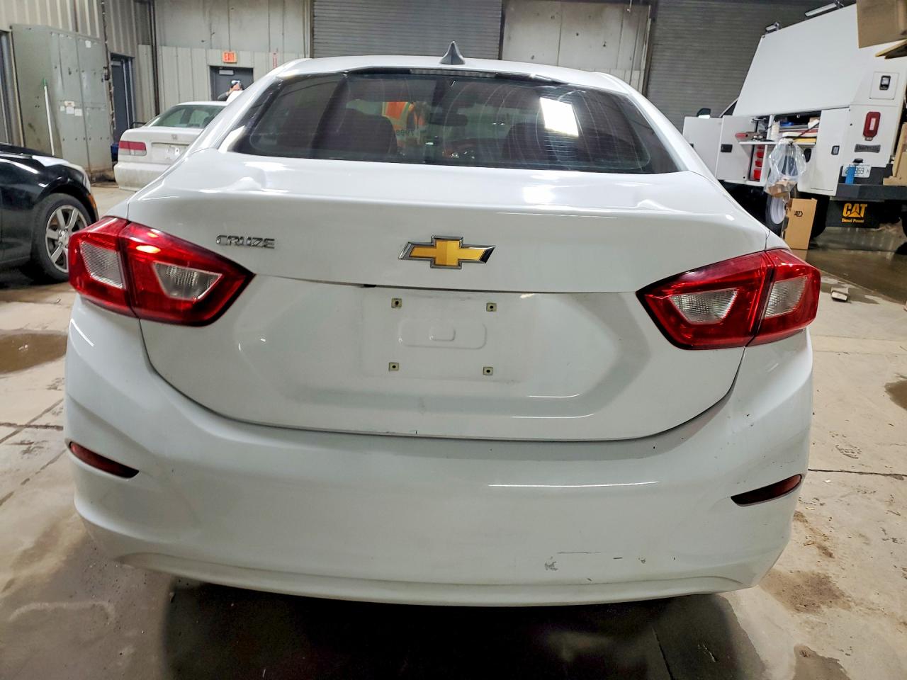 2019 CHEVROLET CRUZE LS photo 6
