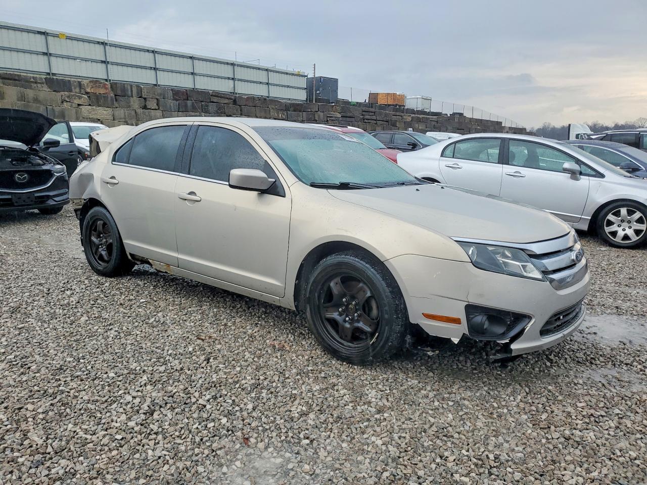 2010 FORD FUSION SE photo 4