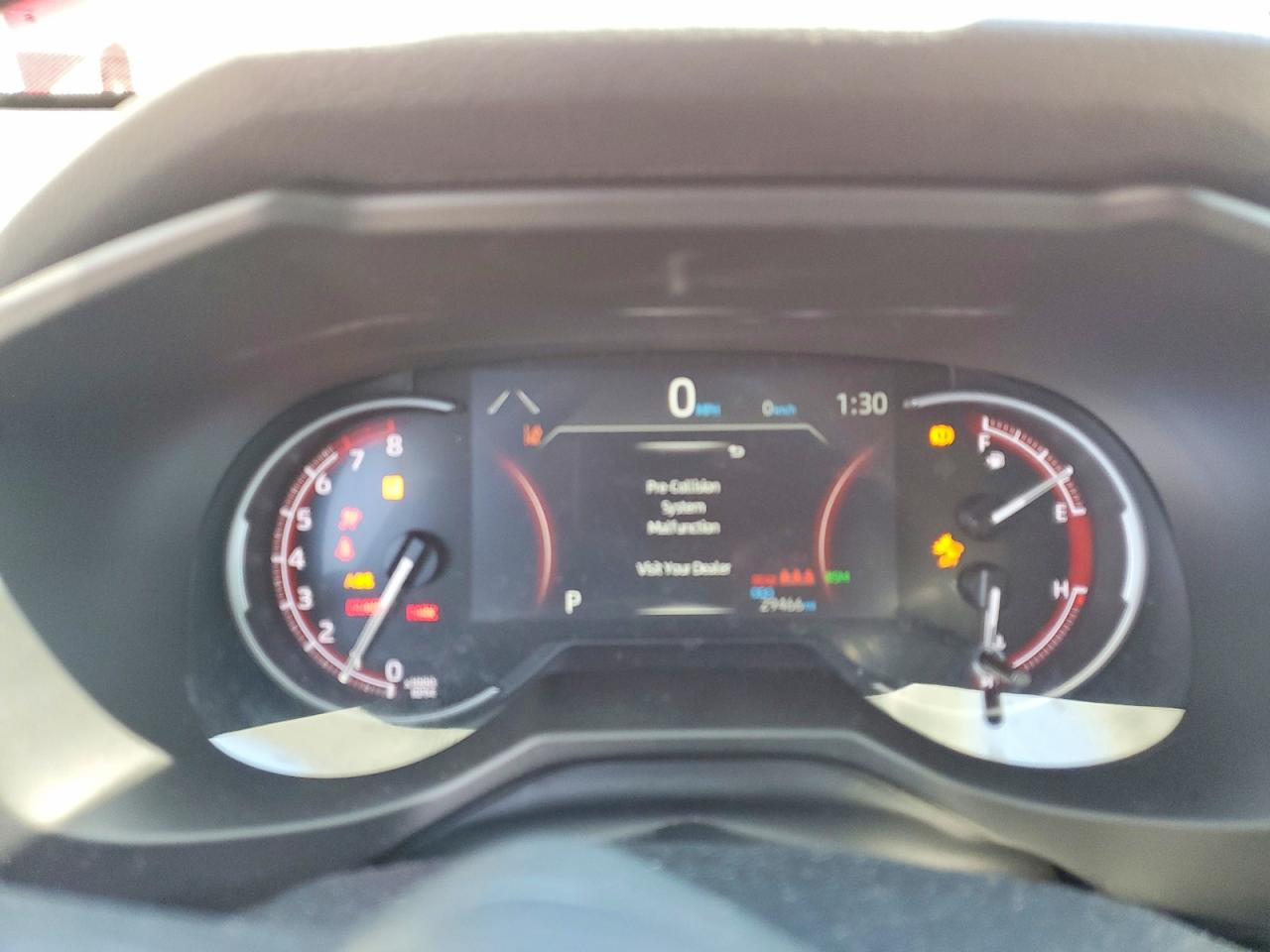 2024 TOYOTA RAV4 XLE PREMIUM photo 9