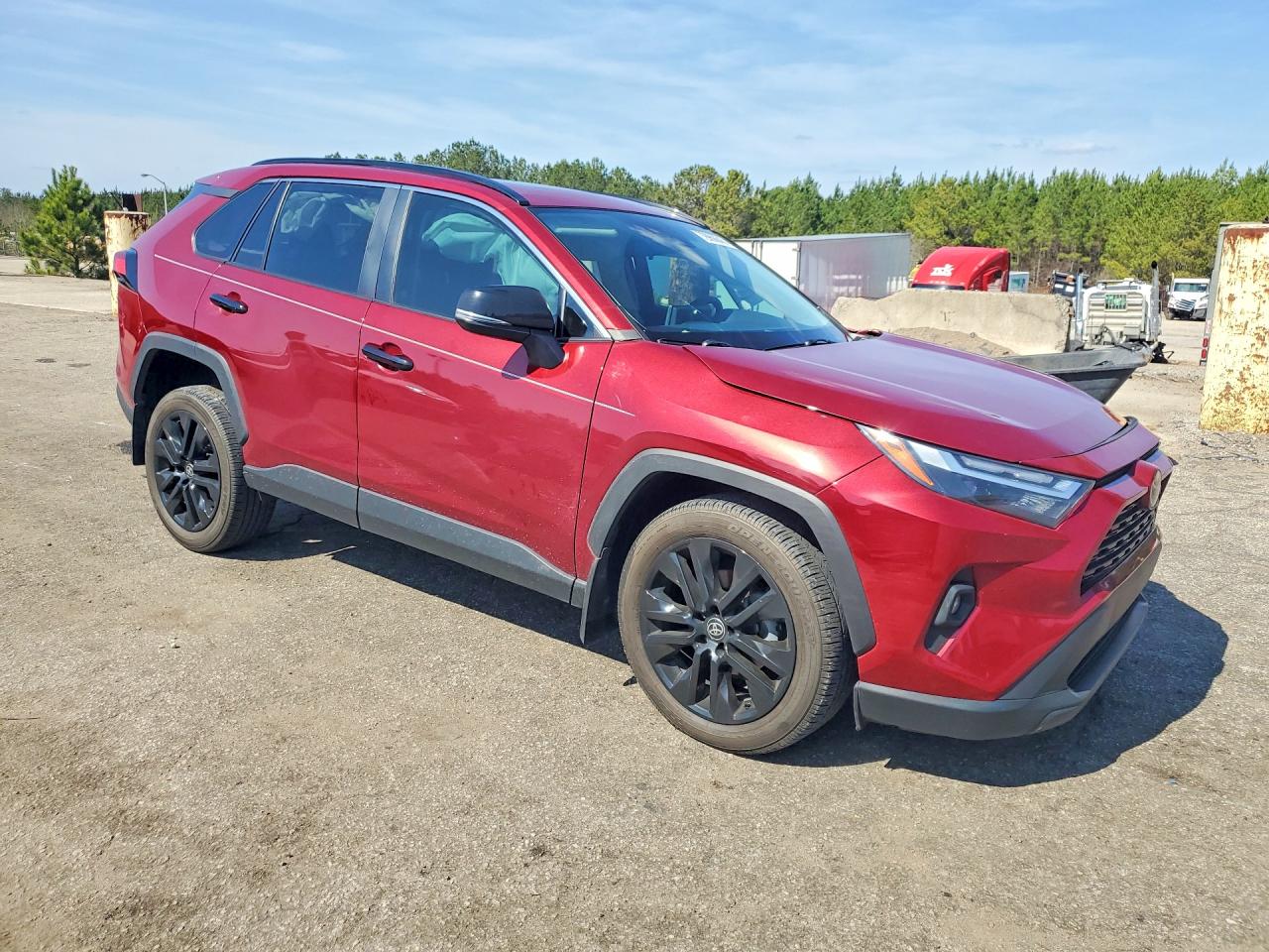 2024 TOYOTA RAV4 XLE PREMIUM photo 4