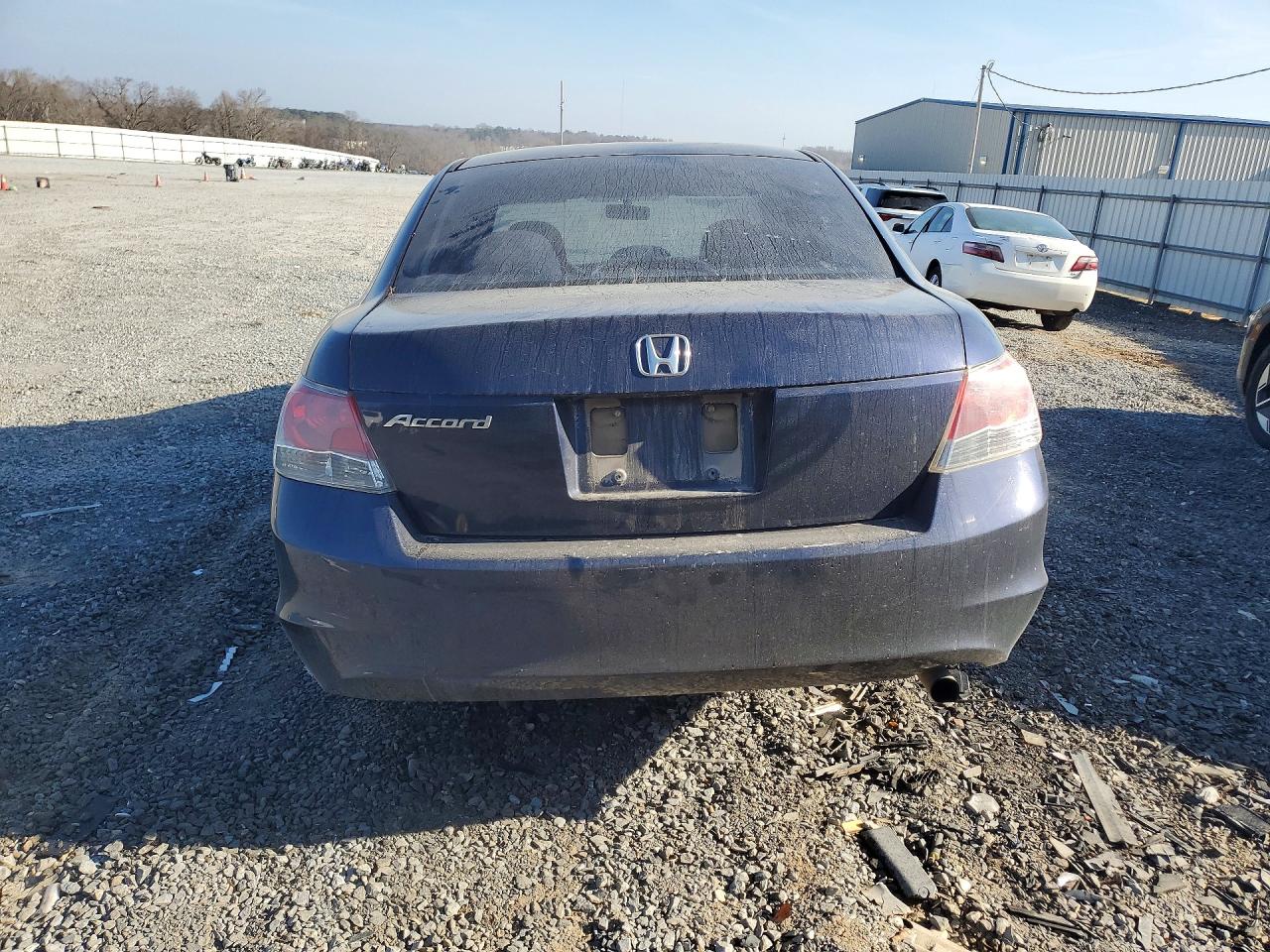 2010 HONDA ACCORD LX photo 11