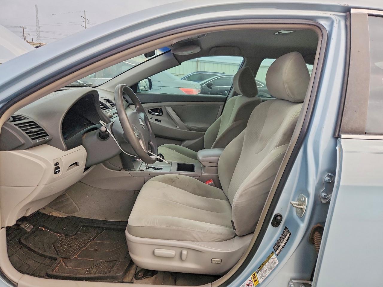 2007 TOYOTA CAMRY LE photo 13