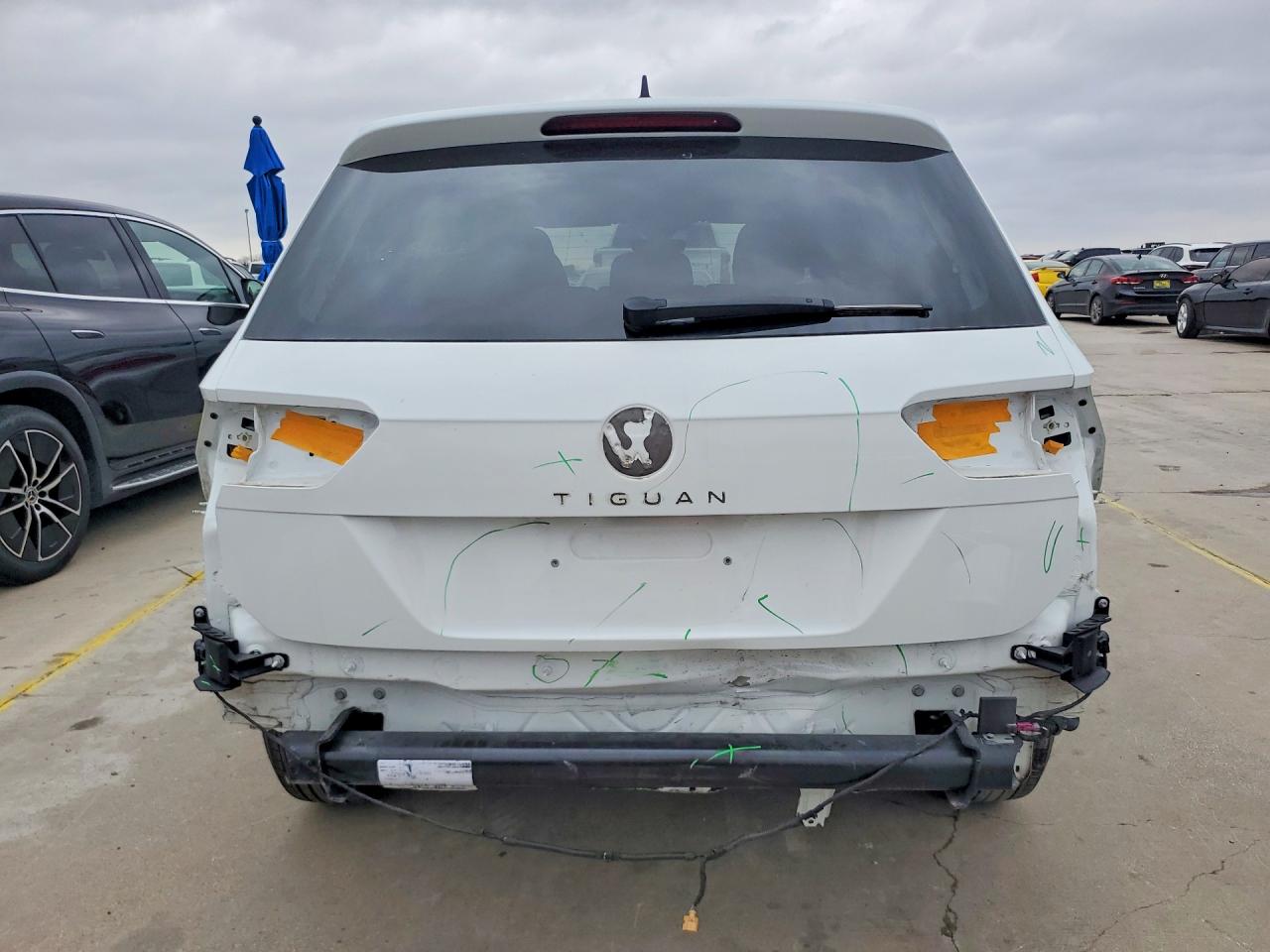2024 VOLKSWAGEN TIGUAN S photo 16