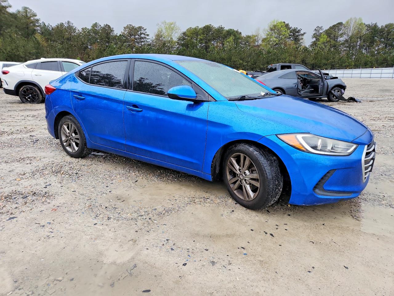 2017 HYUNDAI ELANTRA SE photo 4