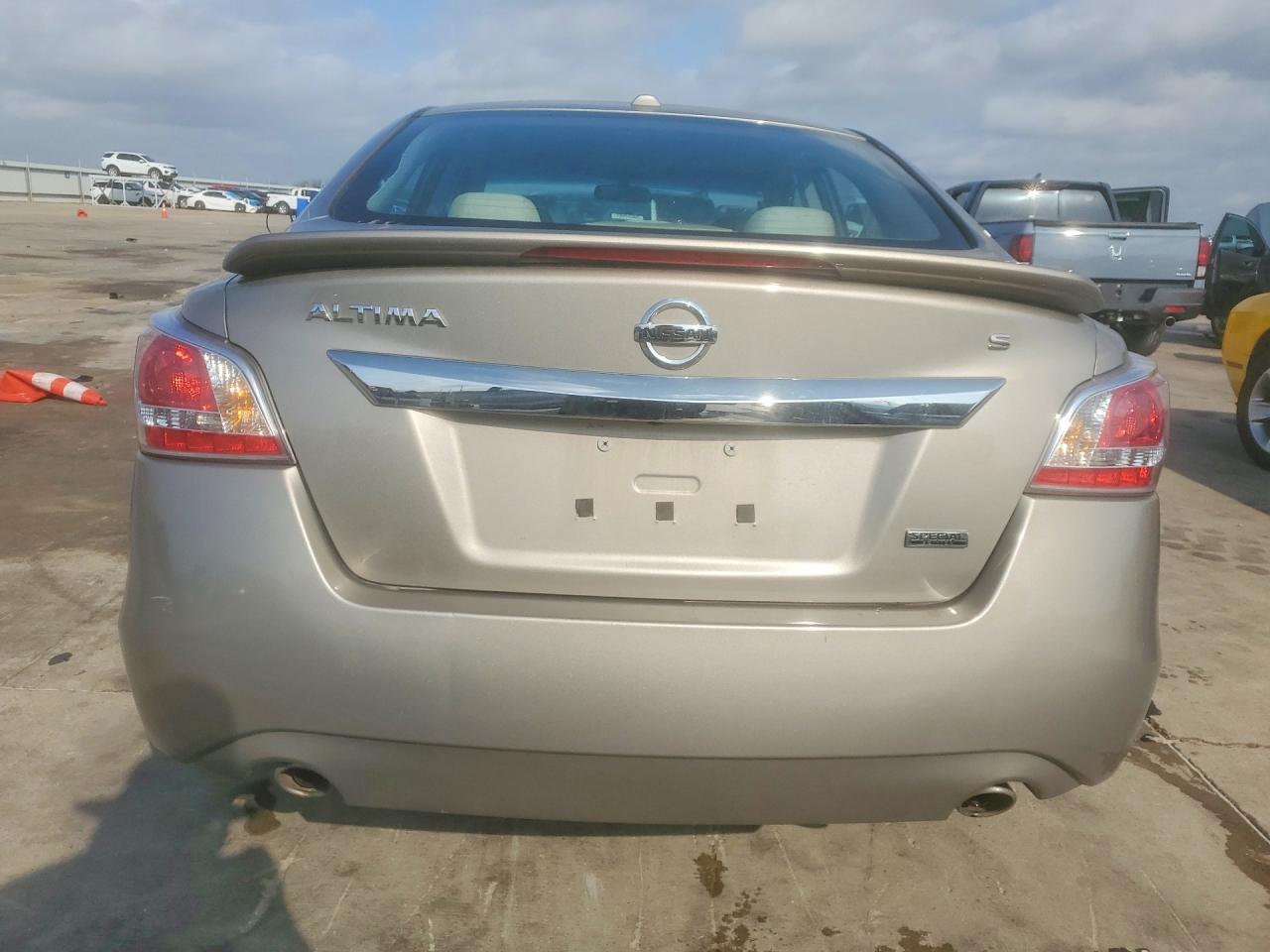 2015 NISSAN ALTIMA 2.5 S photo 11