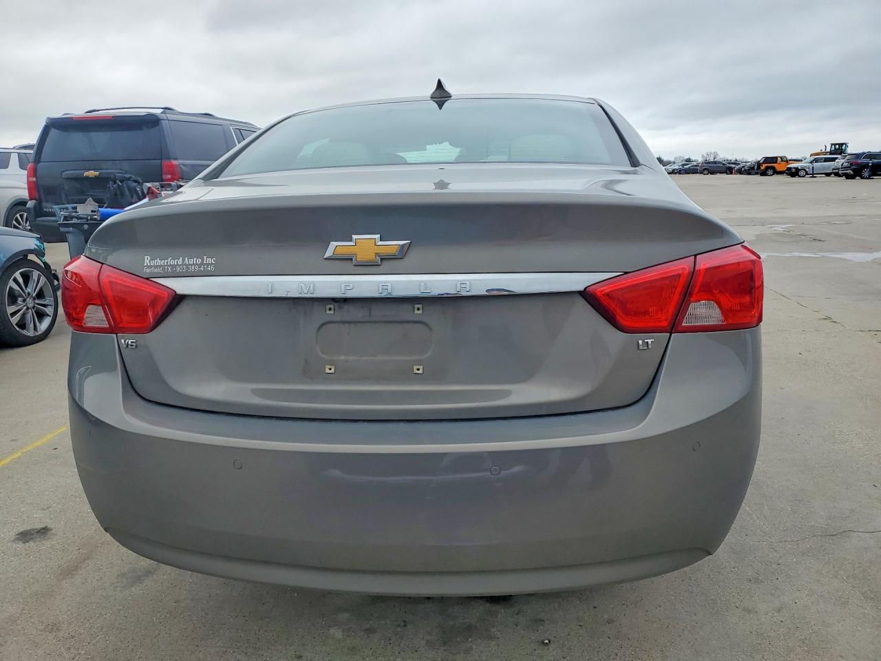 2018 CHEVROLET IMPALA LT photo 16