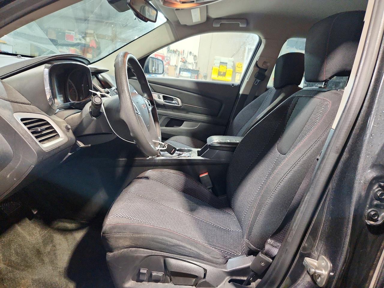 2017 GMC TERRAIN SLE photo 7