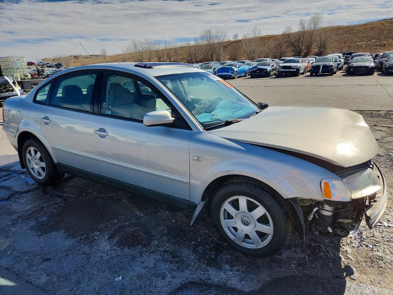 2000 VOLKSWAGEN PASSAT GLS photo 4
