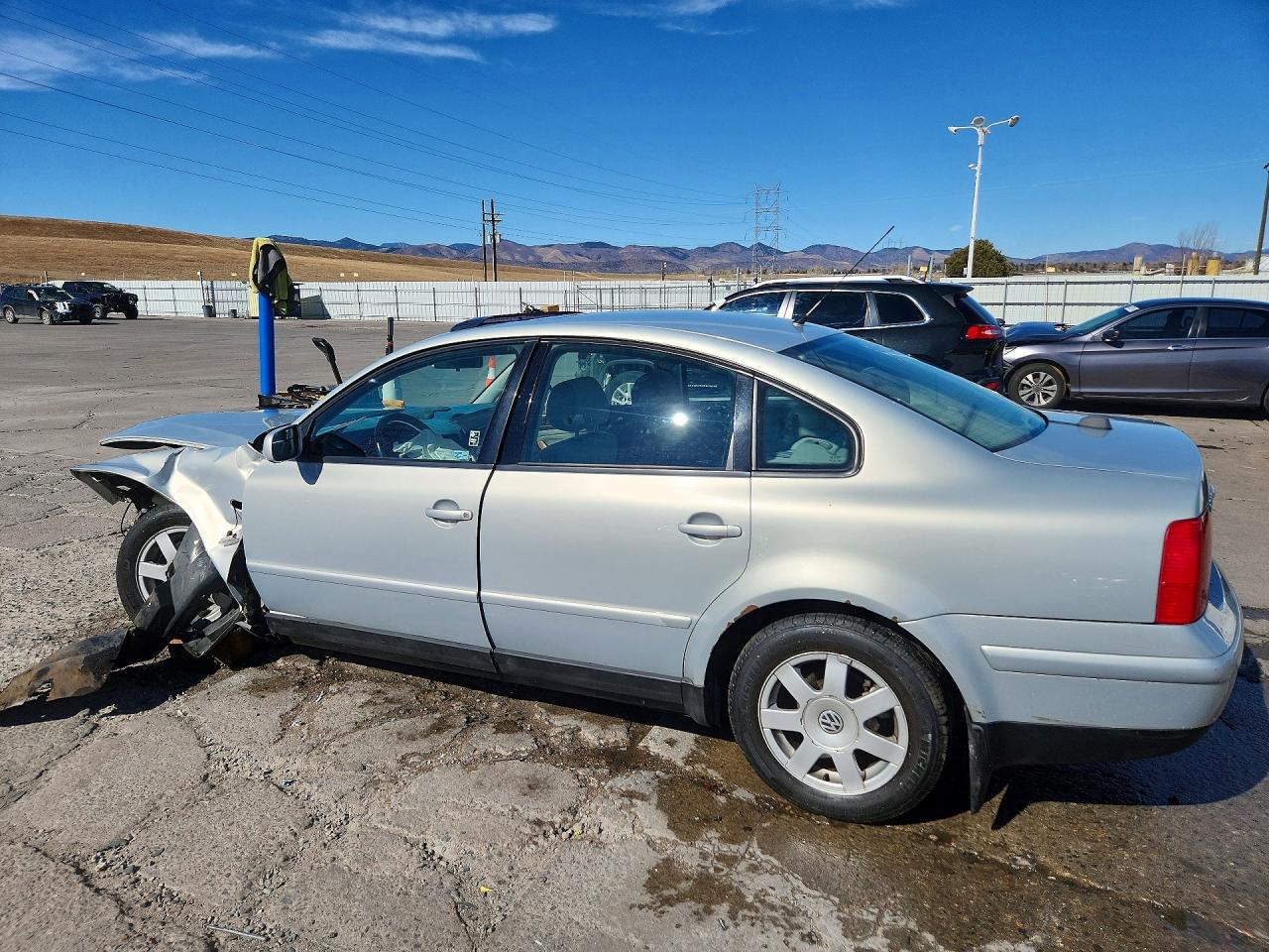 2000 VOLKSWAGEN PASSAT GLS photo 2