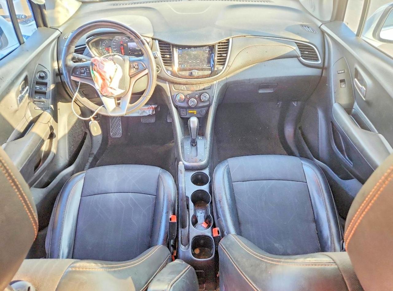 2018 CHEVROLET TRAX 1LT photo 8