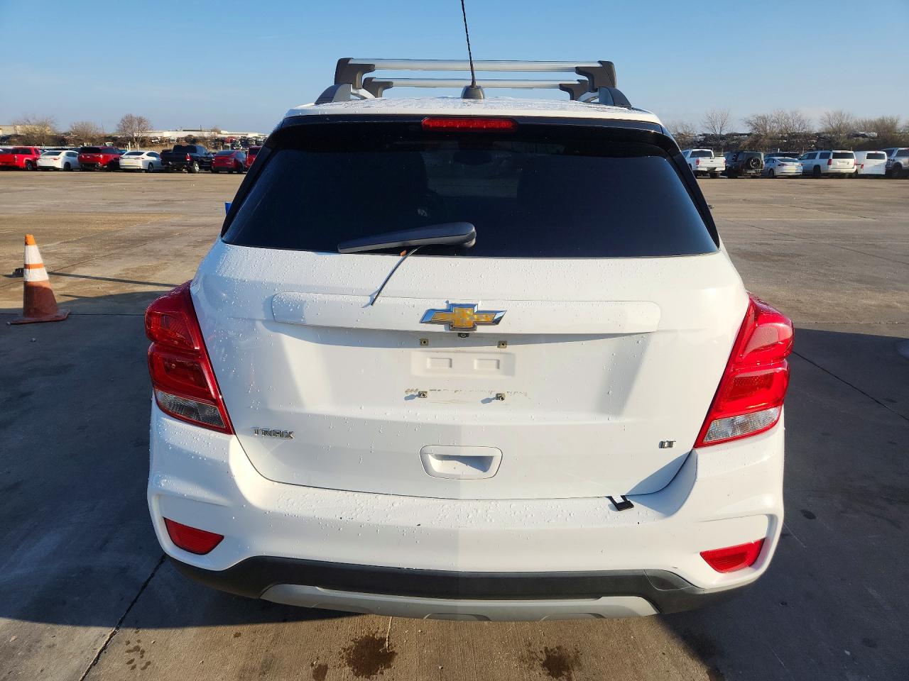 2018 CHEVROLET TRAX 1LT photo 6