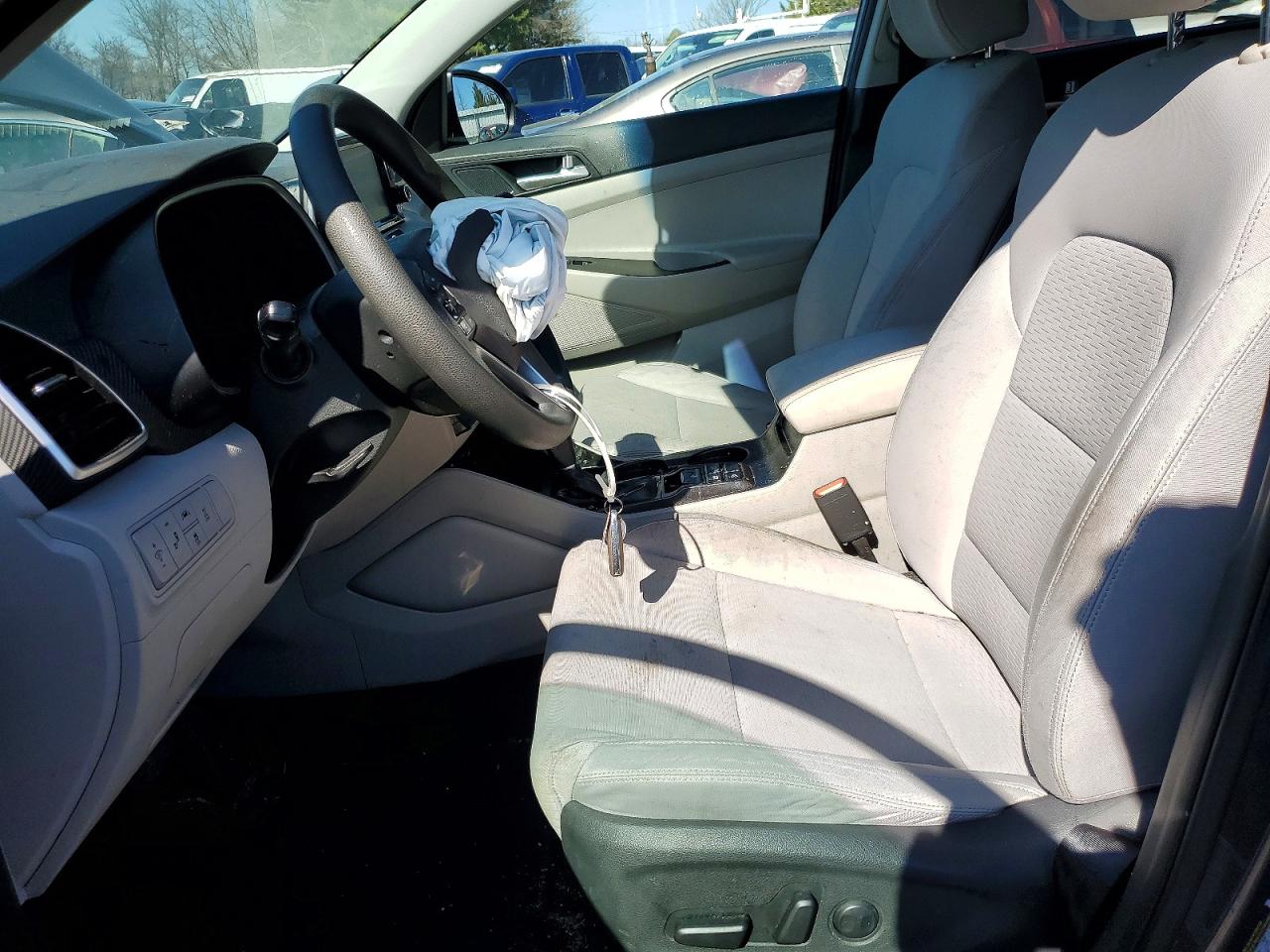 2019 HYUNDAI TUCSON VALUE photo 13
