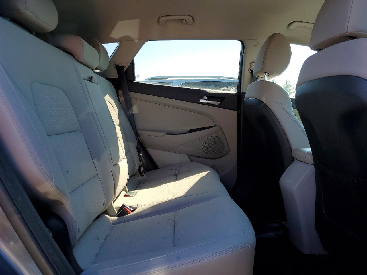 2019 HYUNDAI TUCSON VALUE photo 21