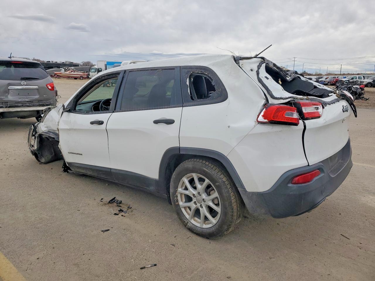 2017 JEEP CHEROKEE SPORT photo 3
