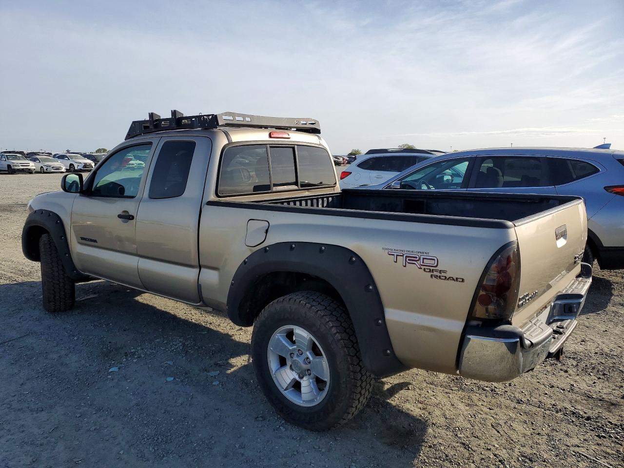 2006 TOYOTA TACOMA PRERUNNER V6 photo 2