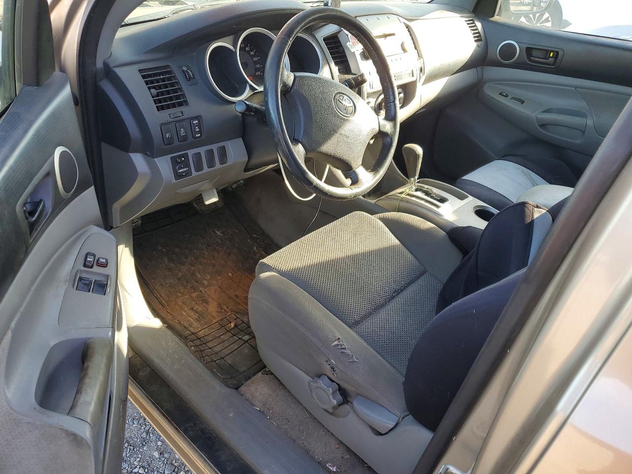 2006 TOYOTA TACOMA PRERUNNER V6 photo 8