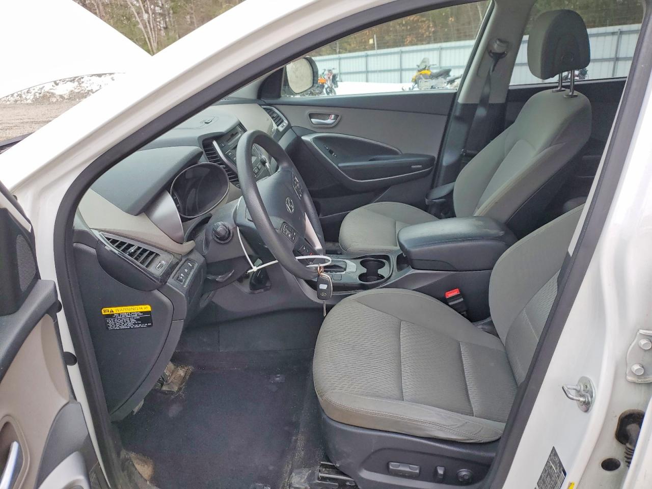2016 HYUNDAI SANTA FE SE photo 7