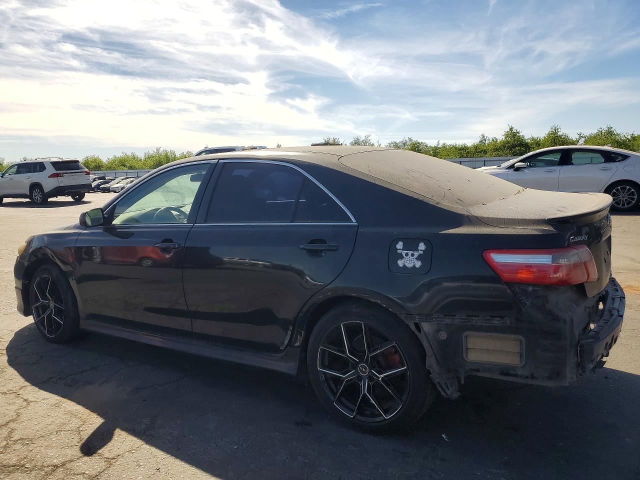 2008 TOYOTA CAMRY SE photo 2