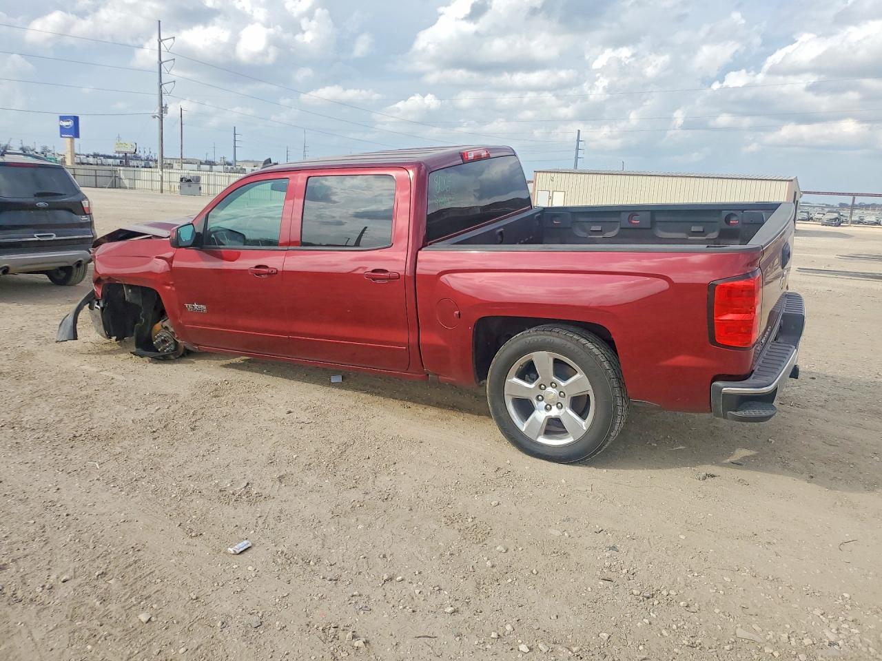 2017 CHEVROLET SILVERADO C1500 LT photo 3