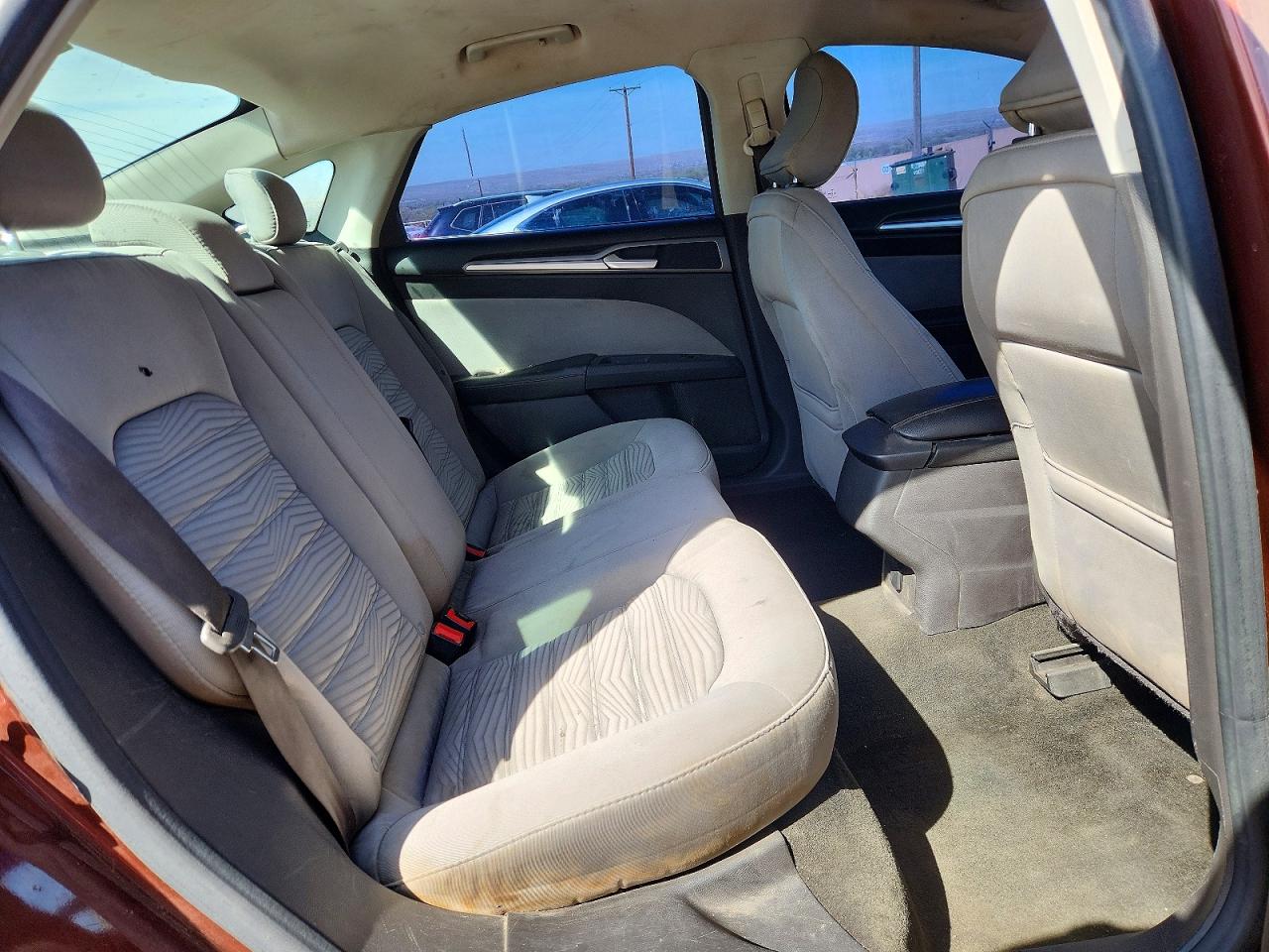 2016 FORD FUSION S photo 10