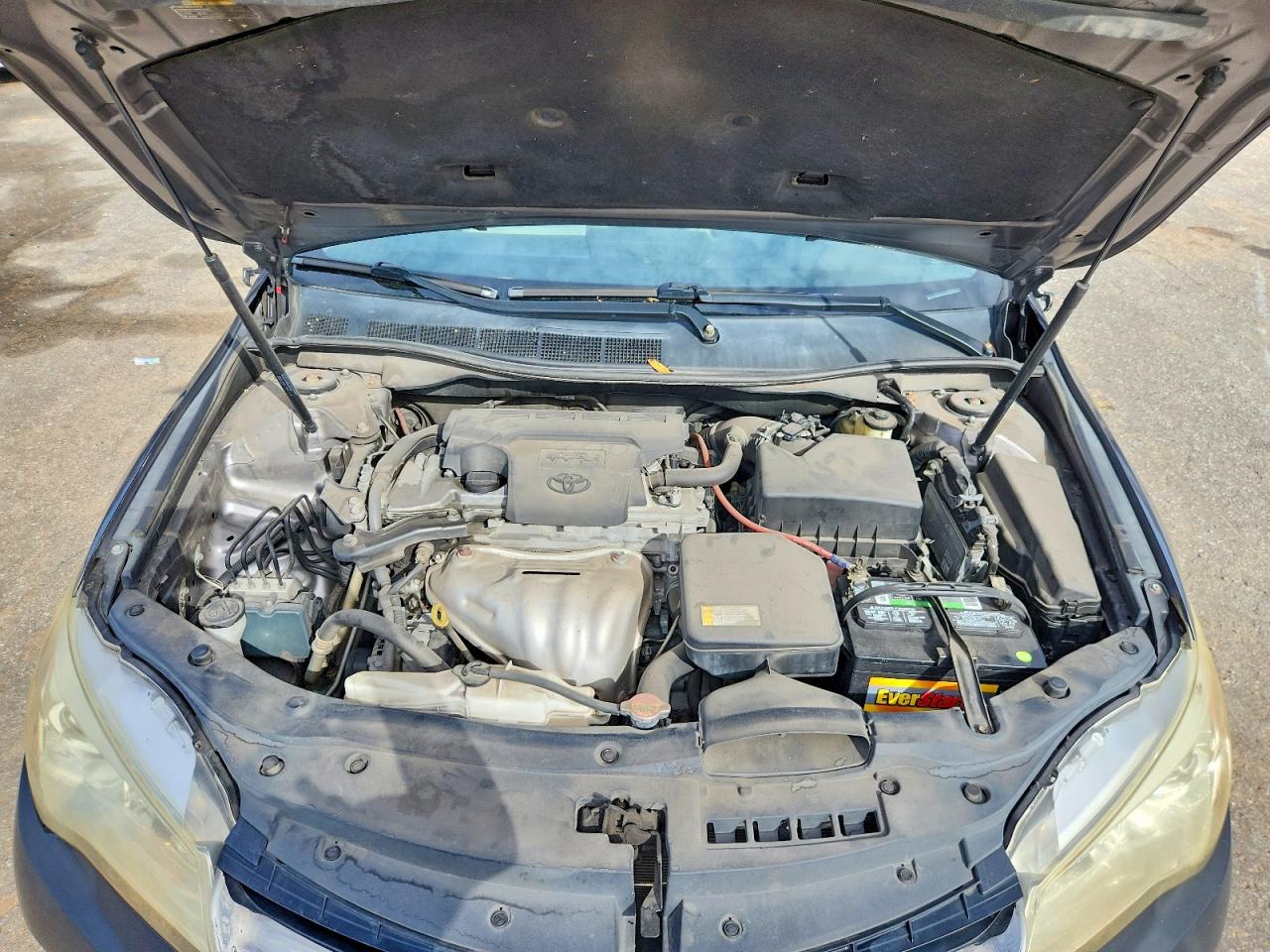 2016 TOYOTA CAMRY SE photo 21