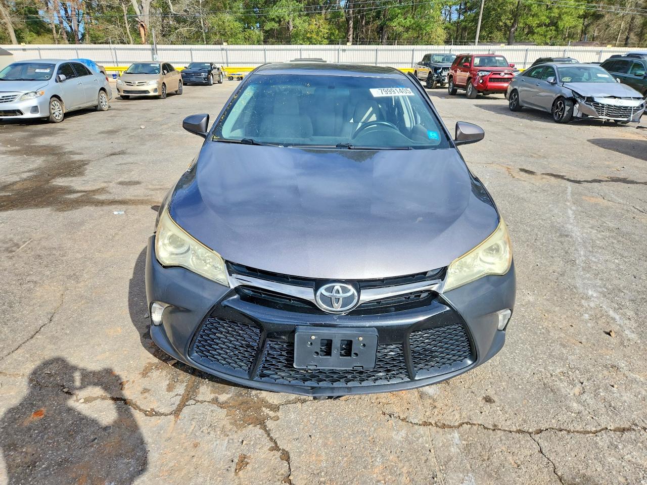2016 TOYOTA CAMRY SE photo 9