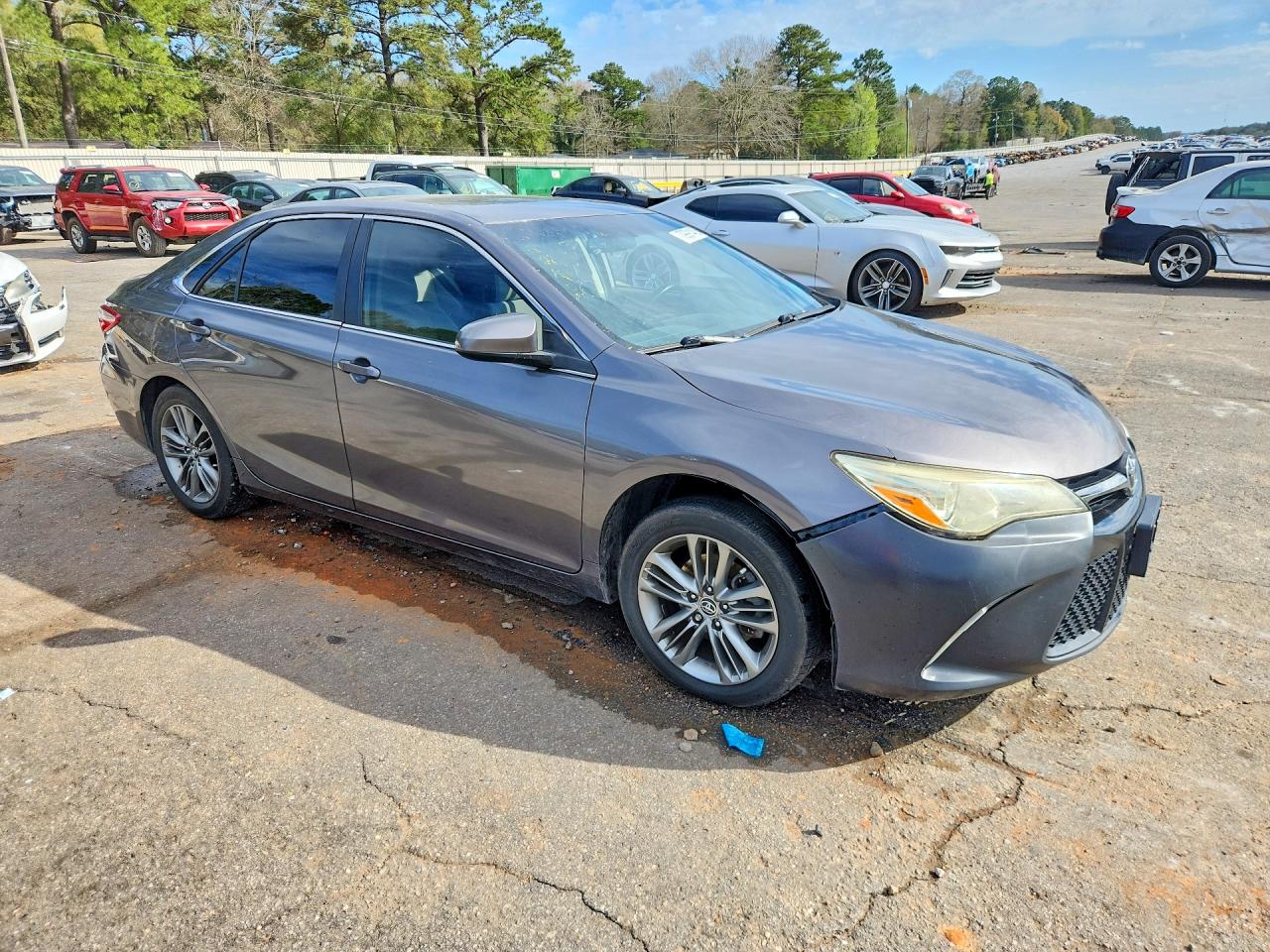 2016 TOYOTA CAMRY SE photo 7