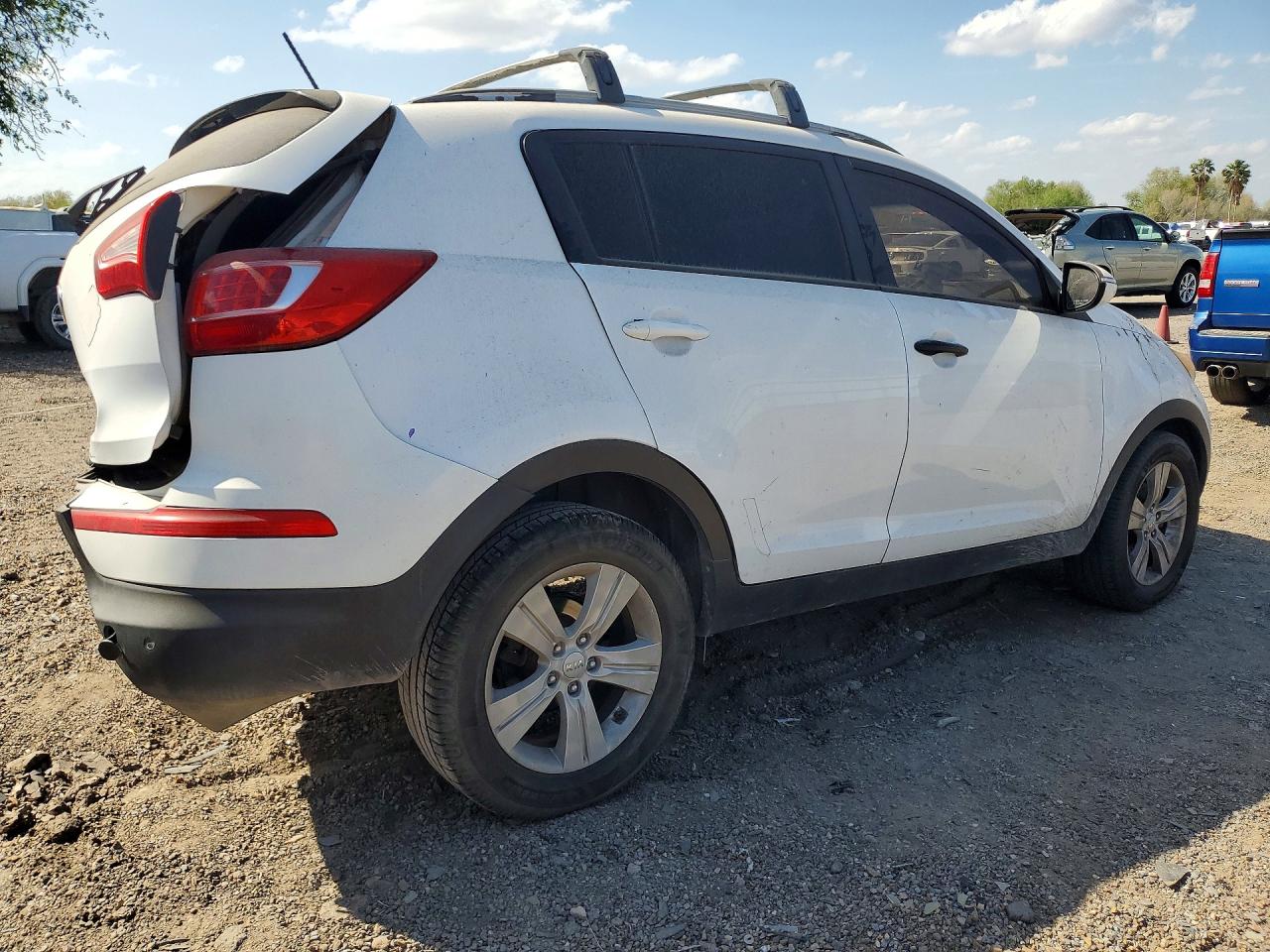 2012 KIA SPORTAGE photo 3