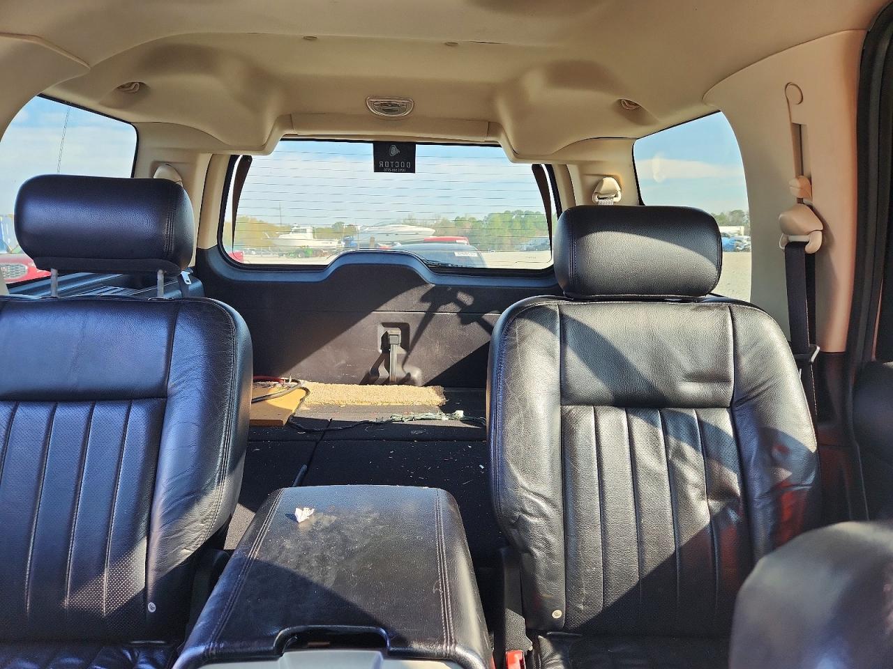 2003 LINCOLN NAVIGATOR photo 19