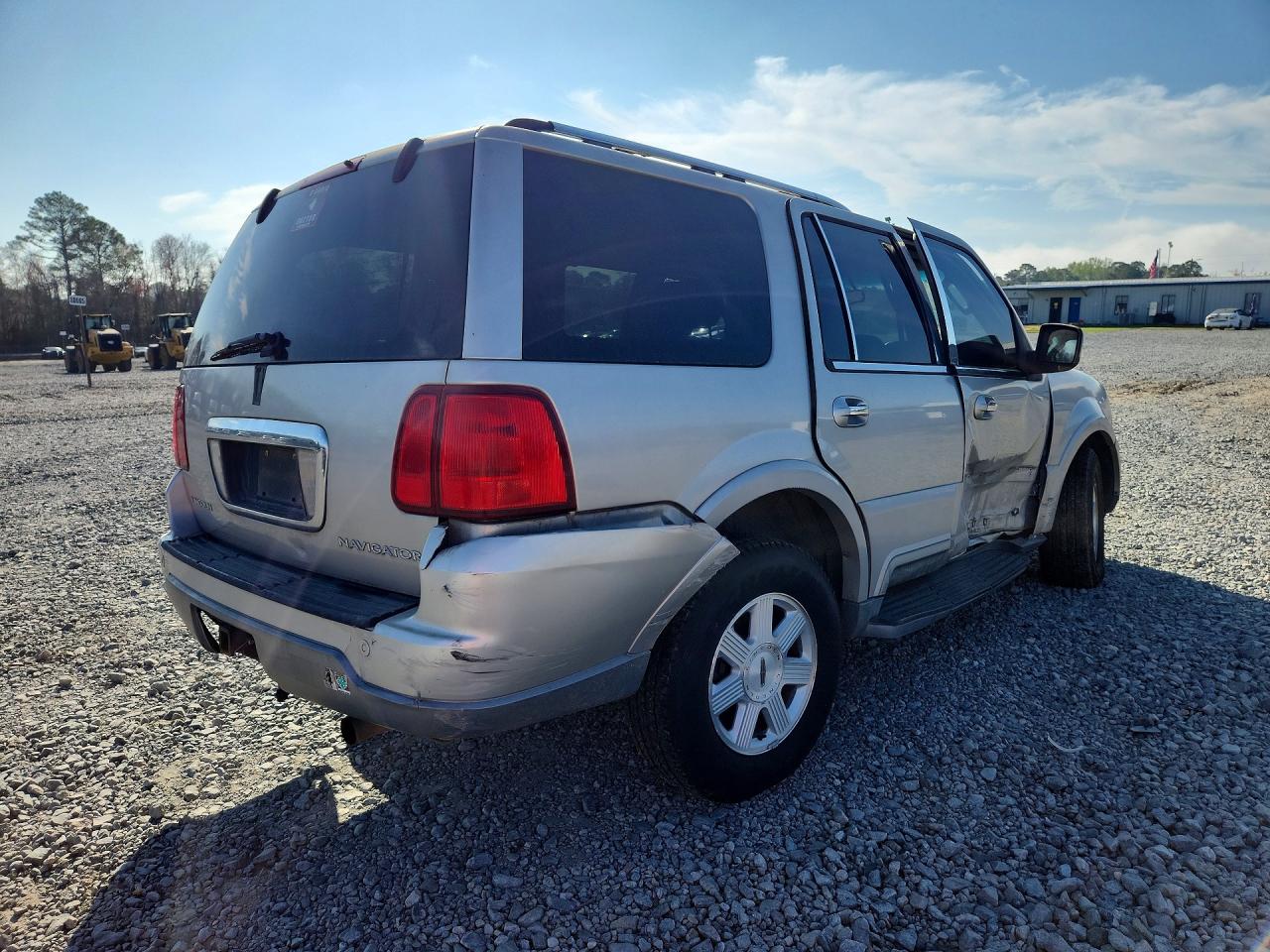 2003 LINCOLN NAVIGATOR photo 5