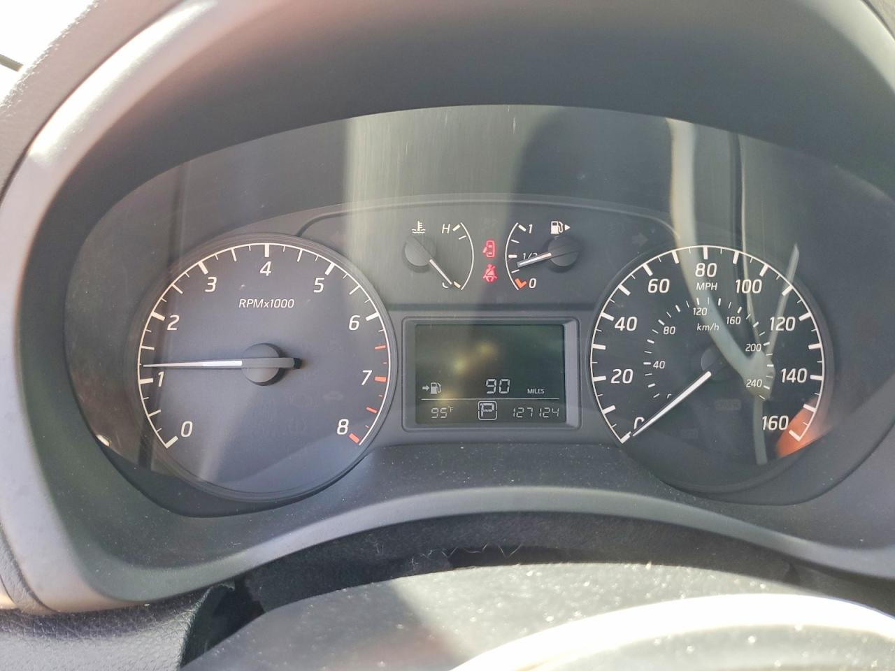 2016 NISSAN SENTRA S photo 9