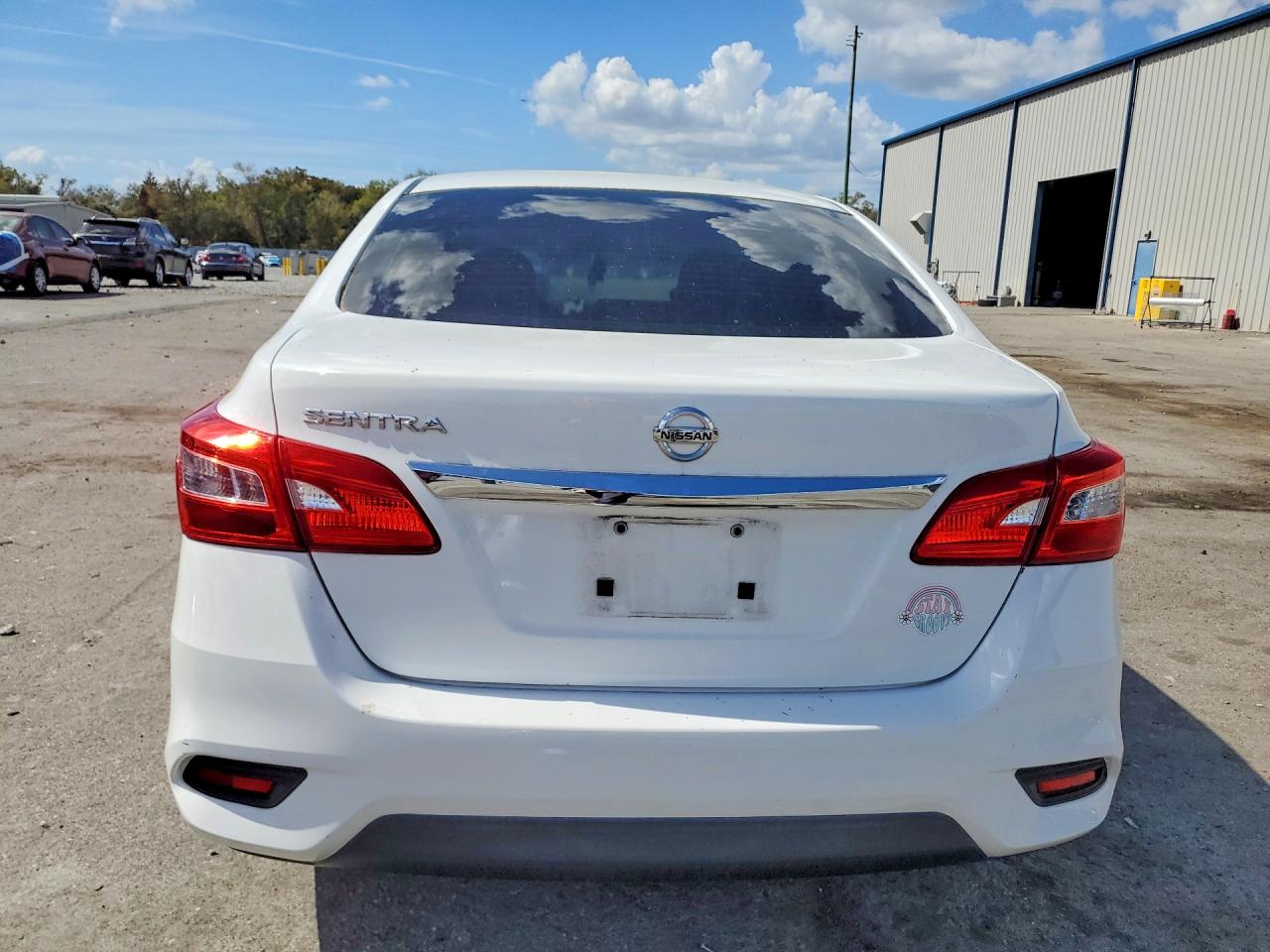 2016 NISSAN SENTRA S photo 6