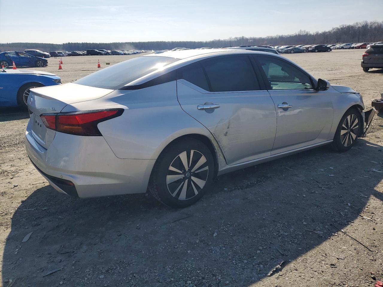 2019 NISSAN ALTIMA 2.5 SL photo 3
