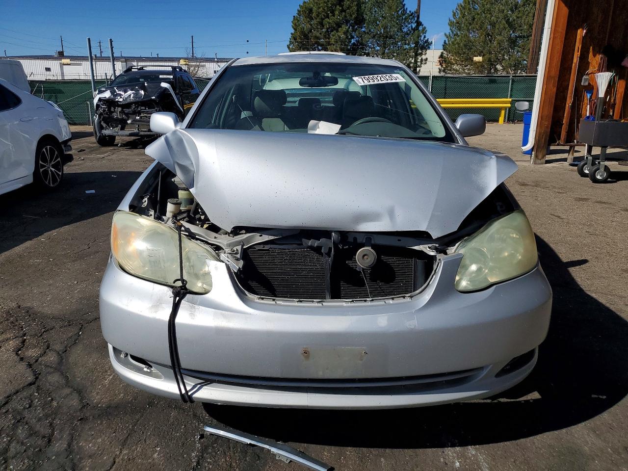 2005 TOYOTA COROLLA LE photo 5