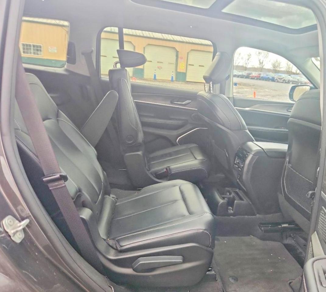 2022 JEEP GRAND CHEROKEE L LIMITED photo 19