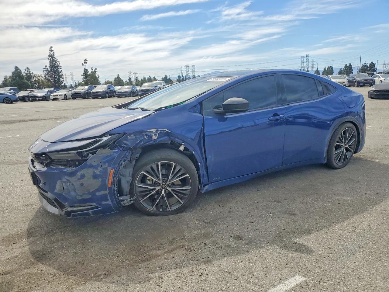 2025 TOYOTA PRIUS