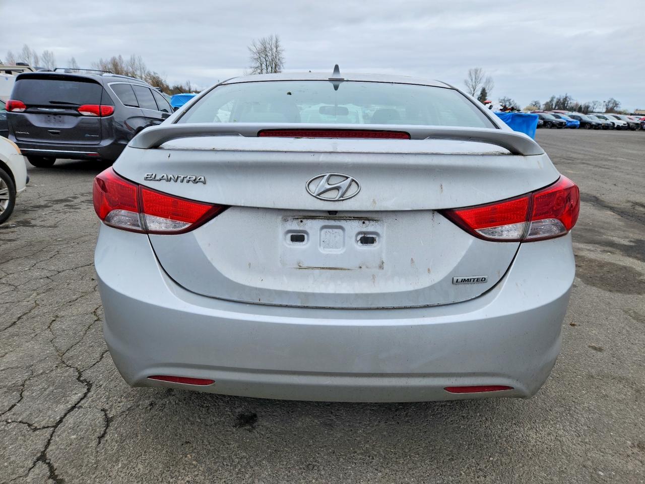 2013 HYUNDAI ELANTRA LIMITED photo 6