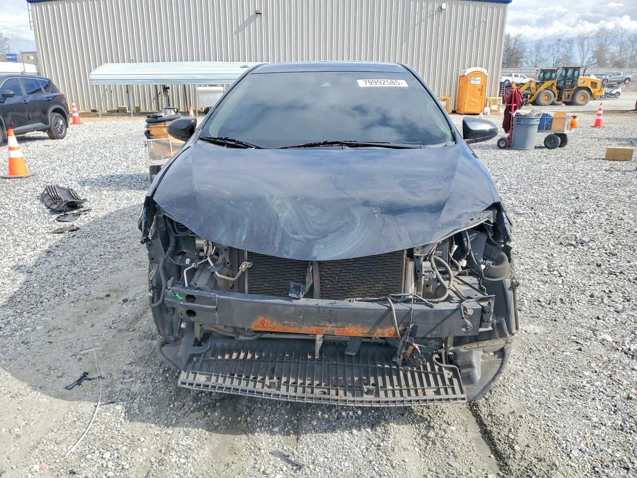 2017 TOYOTA COROLLA LE photo 5