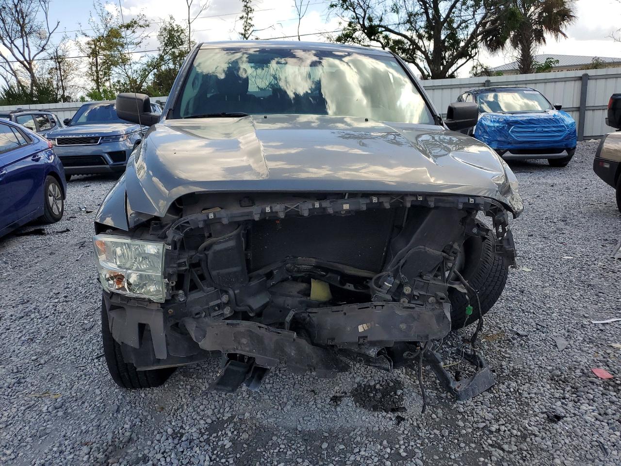 2013 RAM 1500 ST photo 5