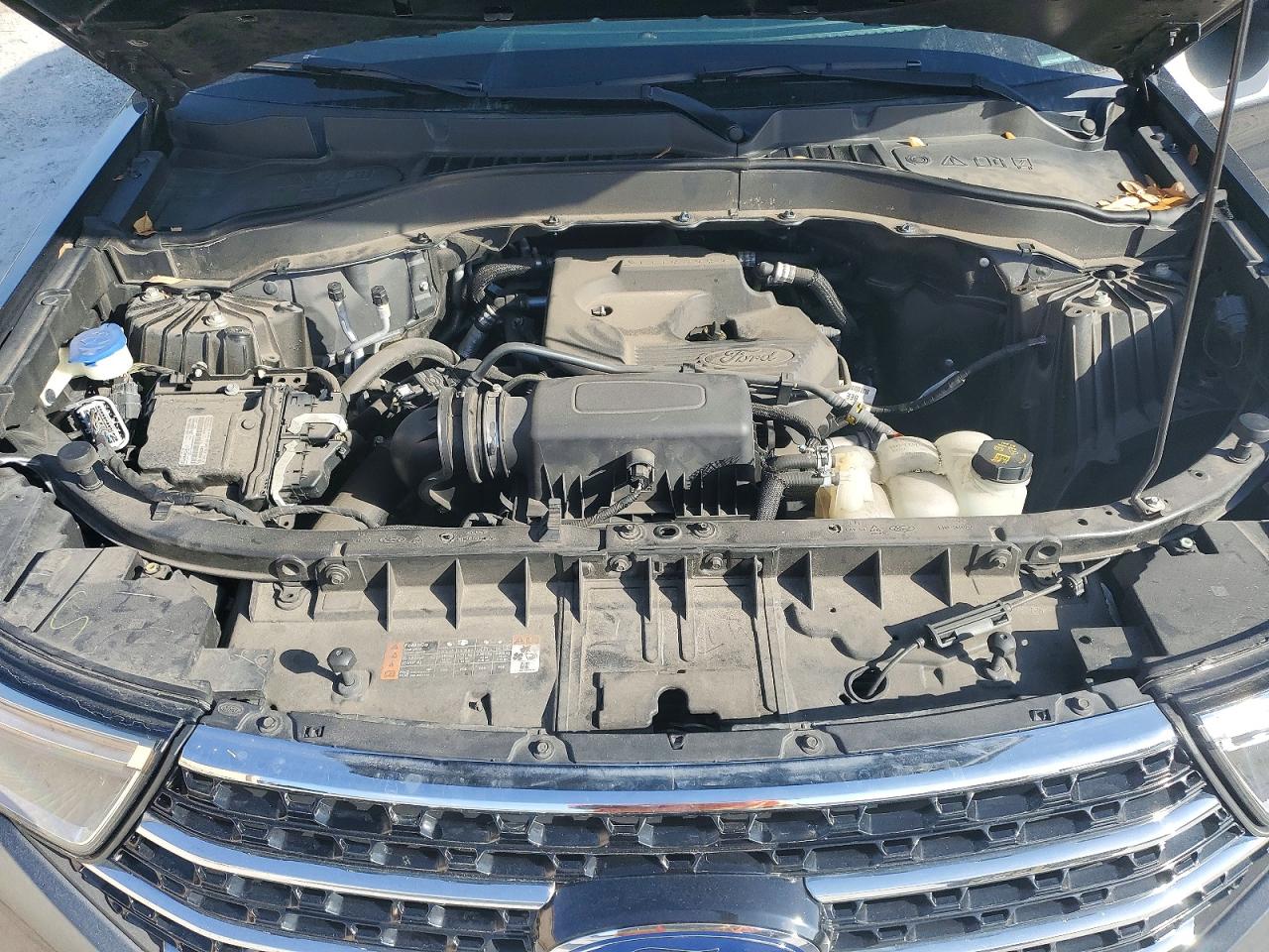 2020 FORD EXPLORER XLT photo 23