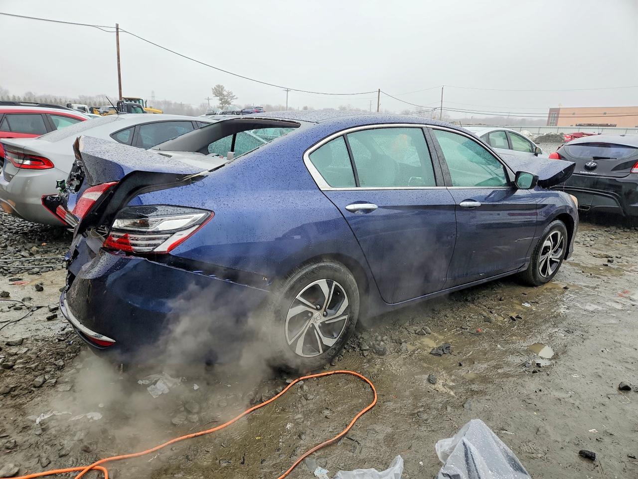 2017 HONDA ACCORD LX photo 3