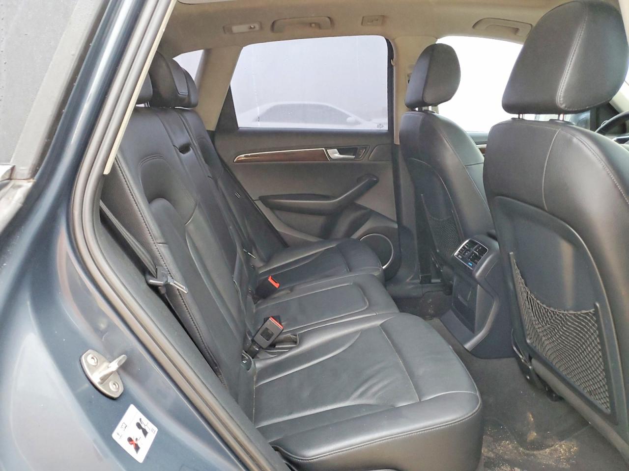 2011 AUDI Q5 PREMIUM PLUS photo 19