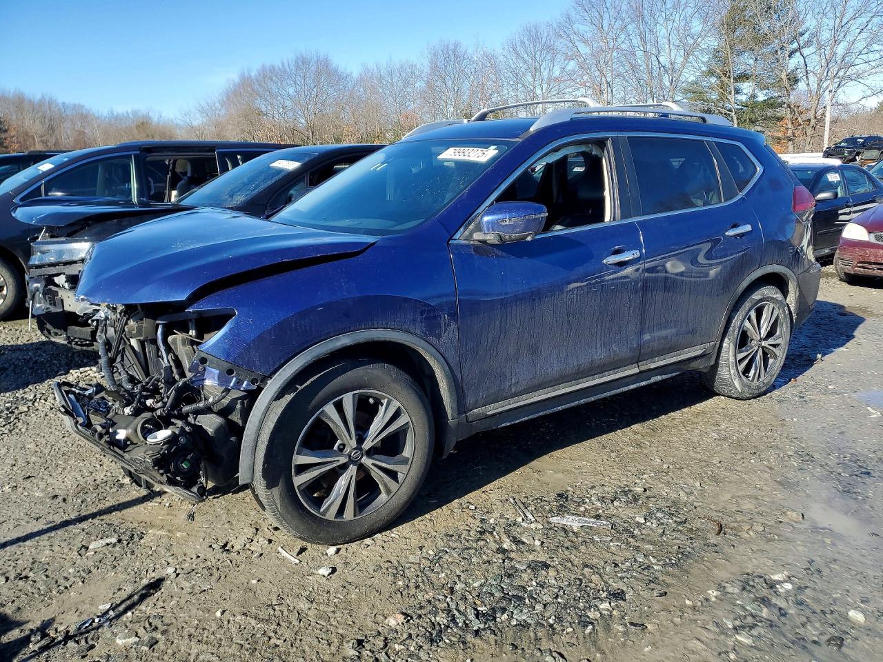2017 NISSAN ROGUE