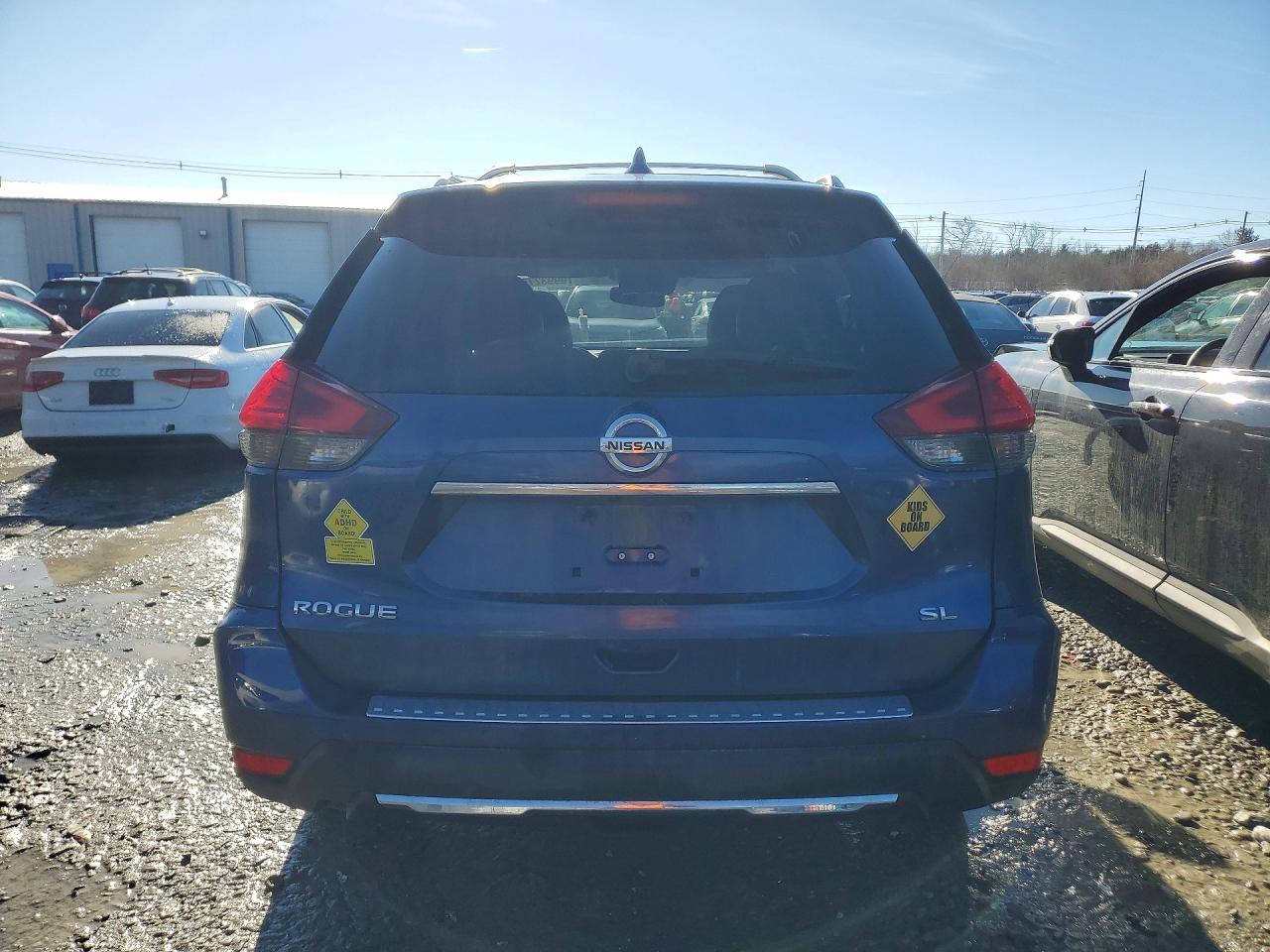 2017 NISSAN ROGUE SL photo 6