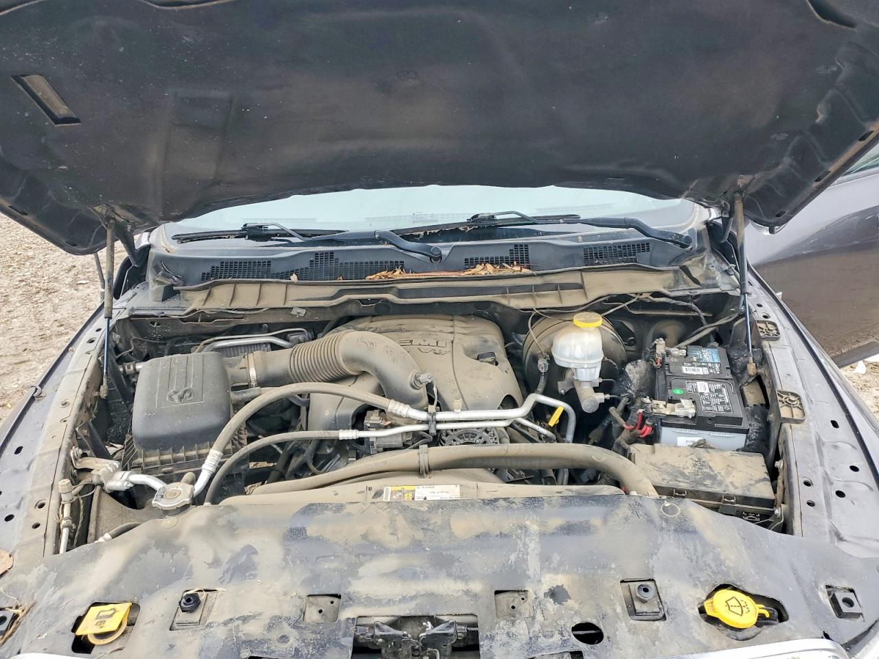2019 RAM 1500 CLASSIC SLT photo 11