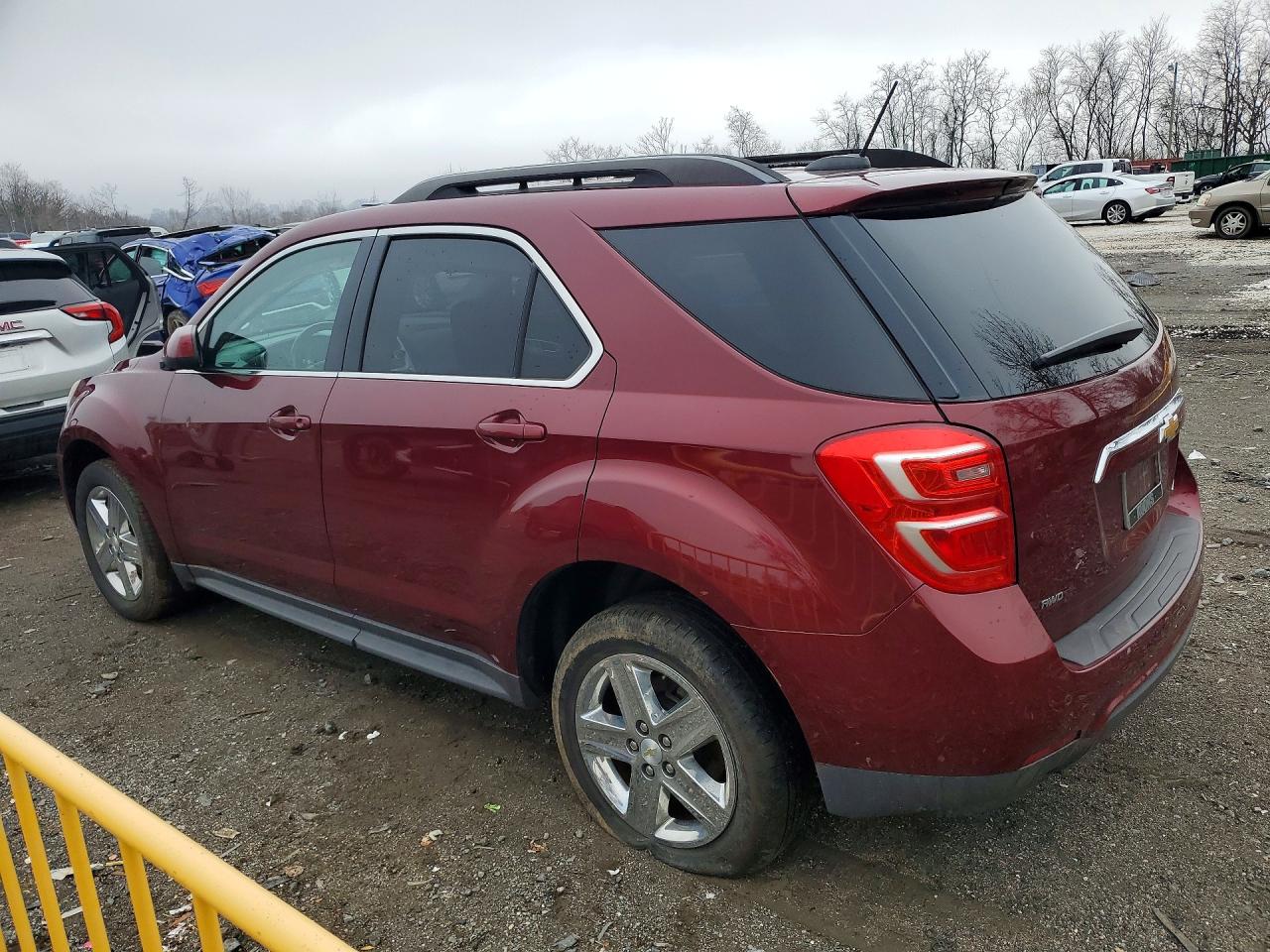 2016 CHEVROLET EQUINOX LT photo 2