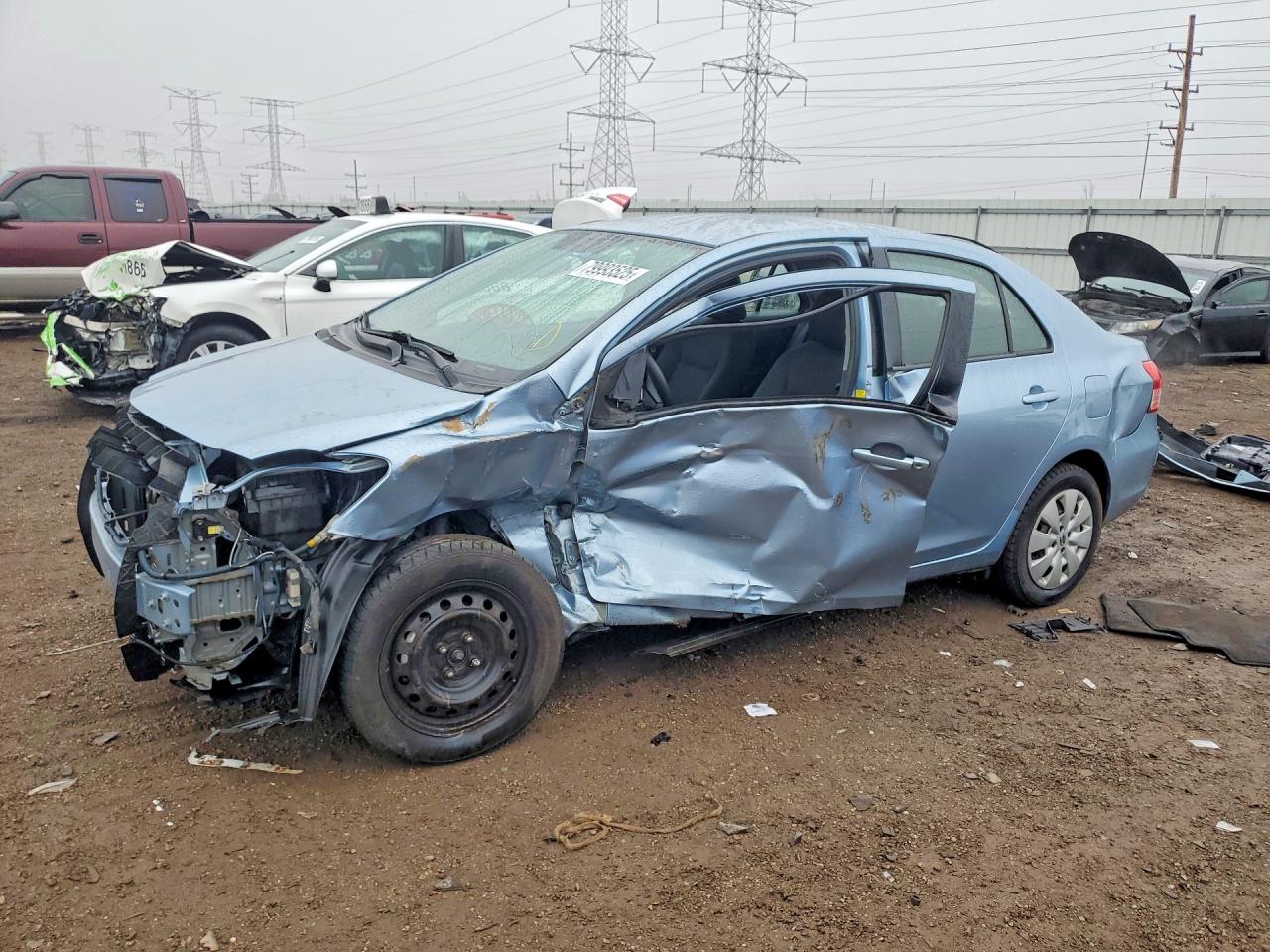 2010 TOYOTA YARIS