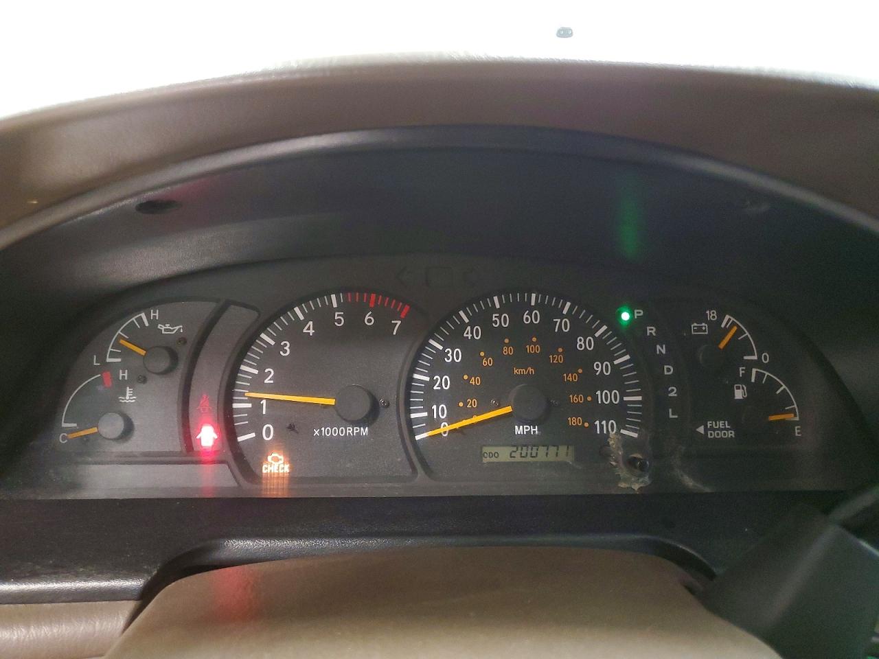 2004 TOYOTA TUNDRA LIMITED photo 9